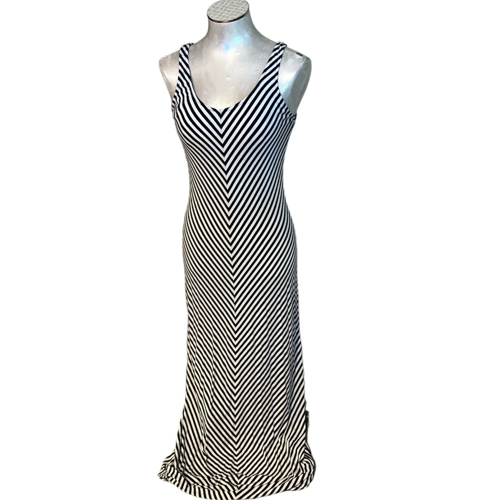 Love Fire Black White Striped Chevron V-Neck Knit Maxi Dress M